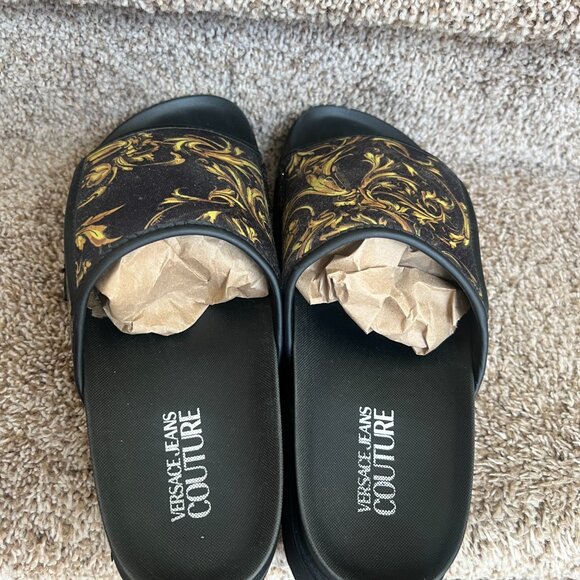 Versace Jeans Couture Platform Slides Men\'s. Size EU 42/US 8.5-9. In very good main image 13